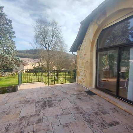 La Grange De Lili Vila Figeac Exterior foto