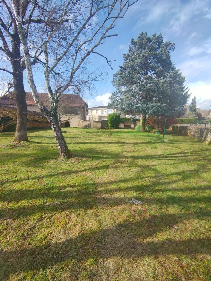 La Grange De Lili Vila Figeac Exterior foto